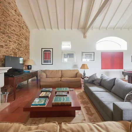 Luxury With Swimming Pool, By Timecooler Villa Sobral de Monte Agraco